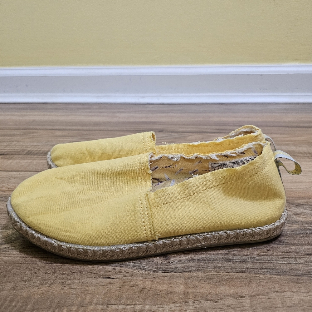 Vionic Laguna Casual Slip-on Loafer - Picture 5 of 16